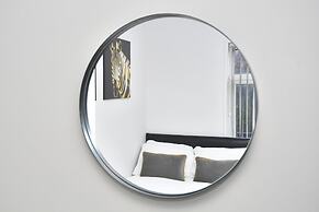 Townhouse @ 115 Walthall Street Crewe