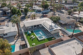 Poolside at Panorama