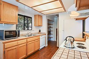 Palisades Point Prime Location!