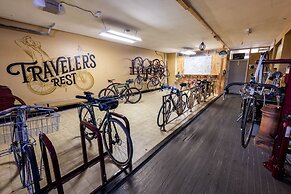 Traveler's Rest Hotel