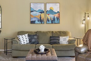 Spring Creek Escape - Balcony w/ Views