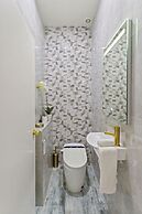 High-end Modern Villa Spa Pool & Views