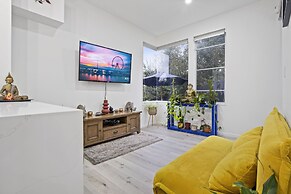 High-end Modern Villa Spa Pool & Views