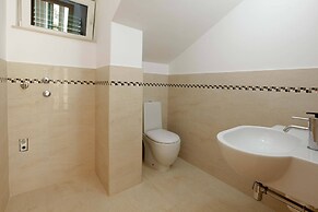 Beachfront villa Senses for 12 in Milna