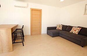 Beachfront villa Senses for 12 in Milna