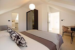 Beachfront villa Senses for 12 in Milna