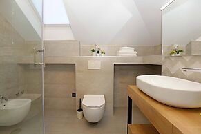 Beachfront villa Senses for 12 in Milna