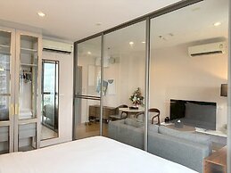 Oakwood Suites Tiwanon Bangkok