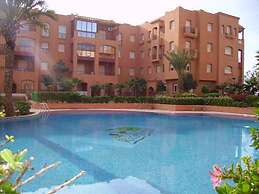 Nice Seaside Appartement With 4 Swimming Pools