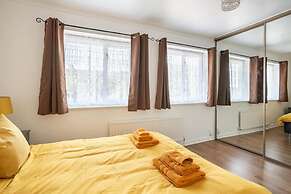 Cosy House Near lea Hall Train Station bhx nec nia