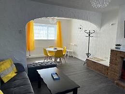 Cosy House Near lea Hall Train Station bhx nec nia