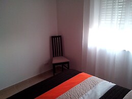 Charming 2-bed Apartment in Olhos de Água