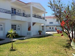 Lovely 1-bedroom Apartment in Olhos de Agua