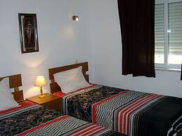 Stunning 1-bed Apartment in Olhos de Agua