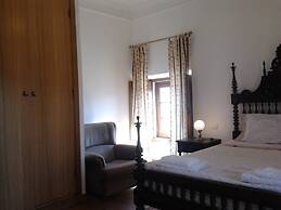 Historical 4 - Bedroom Villa in Alcobaca