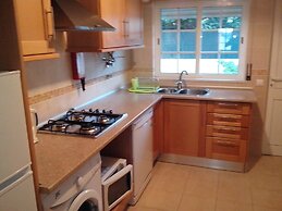 Inviting 2-bed Apartment in Albufeira