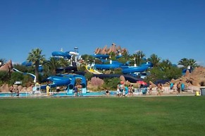 Inviting 2-bed Apartment in Albufeira