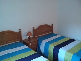 Inviting 2-bed Apartment in Albufeira