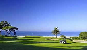 Captivating 1-bed Apartment in Olhos de Agua