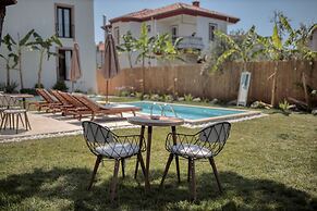 Myrodia by Etapaltınel