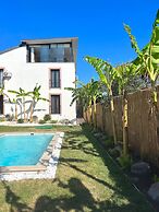 Myrodia by Etapaltınel