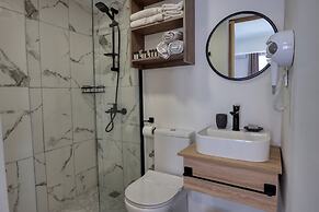 Myrodia by Etapaltınel