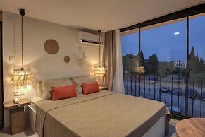 Myrodia by Etapaltınel