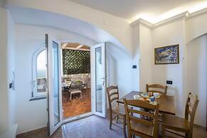 Casa Il Riccio - House With Garden and Breathtaking View