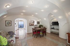 Casa Il Riccio - House With Garden and Breathtaking View