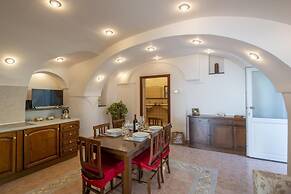 Casa Il Riccio - House With Garden and Breathtaking View