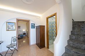 Casa Il Riccio - House With Garden and Breathtaking View