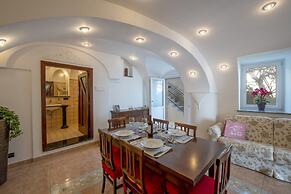 Casa Il Riccio - House With Garden and Breathtaking View