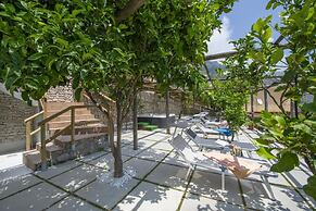 Casa Il Riccio - House With Garden and Breathtaking View