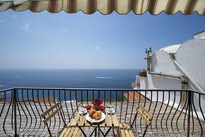 Casa Il Riccio - House With Garden and Breathtaking View