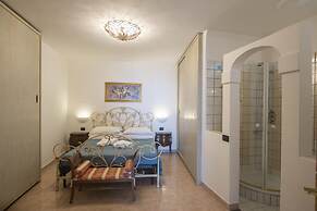 Casa Il Riccio - House With Garden and Breathtaking View