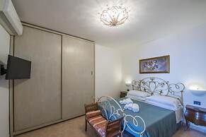 Casa Il Riccio - House With Garden and Breathtaking View