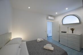 Villa Euriclea - Mediterranean Elegance in the Heart of Praiano