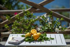 Villa Euriclea - Mediterranean Elegance in the Heart of Praiano