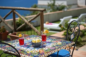 Villa Euriclea - Mediterranean Elegance in the Heart of Praiano