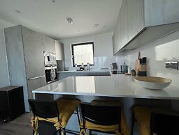 Beautiful Apartment on Ramsgate Sea-front