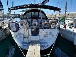 Captivating 2-bed Villa in Forio - Enjoy a Yacht