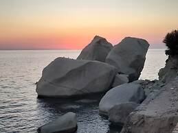 Captivating 2-bed Villa in Forio - Enjoy a Yacht