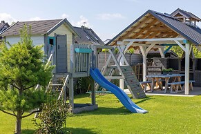 Holiday House Przystan Baltic by Renters