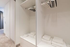 Apartment Sea Towers Gdynia by Renters