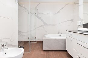 Apartment Sea Towers Gdynia by Renters