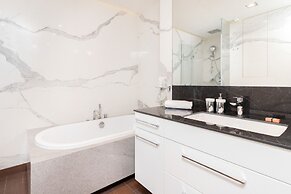 Apartment Sea Towers Gdynia by Renters