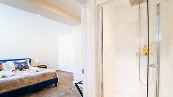 South Quay Apartment - 2 Bedrooms - 2 Bathrooms