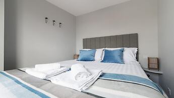 Stunning Beach House On the Beach