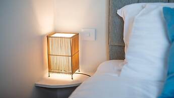 Stunning Beach House On the Beach