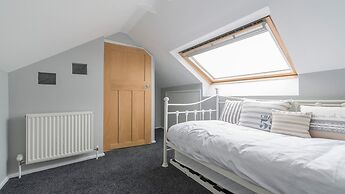 Stunning Beach House On the Beach